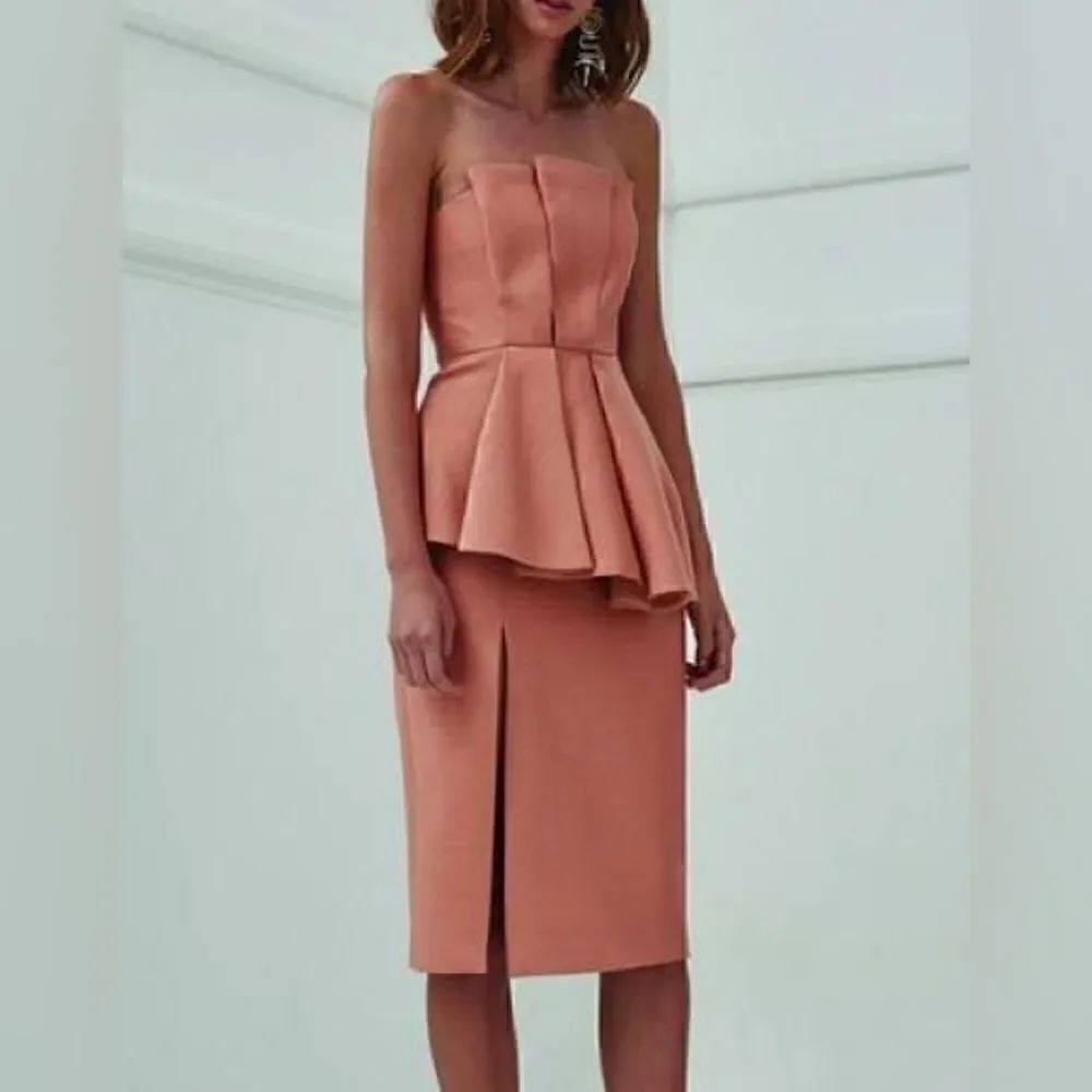 NEW C/MEO COLLECTIVE Strapless Midi Dress